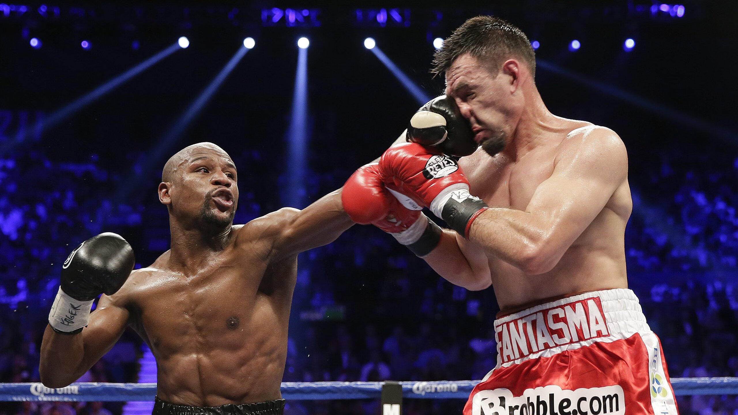 爱游戏娱乐网址-莫莉·奥卡拉汉打破沉寂再度闪耀赛场，莫利卡拉汉